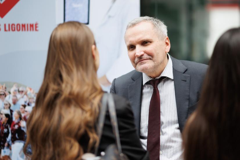 Būsimi medikai domisi praktika Jonavos ligoninėje