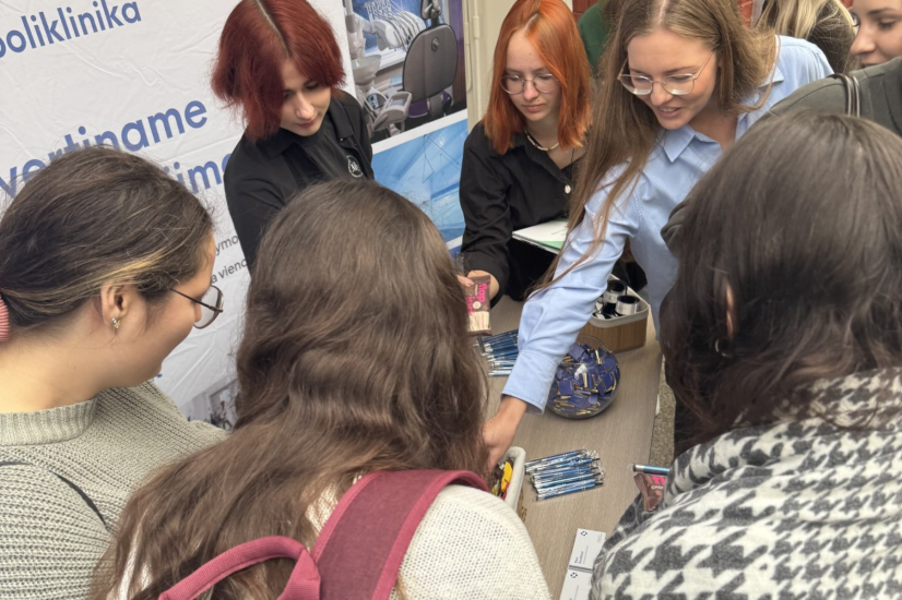 Jonavos ligoninės atstovai – karjeros dienoje „Regionai kviečia!“